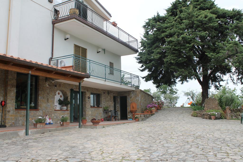 Bed&Breakfast Villa Flora Eredita Esterno foto